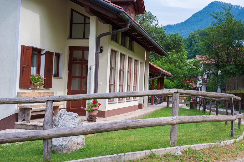 トールミン Tourist Farm Pri Kafoluヴィラ 部屋 写真