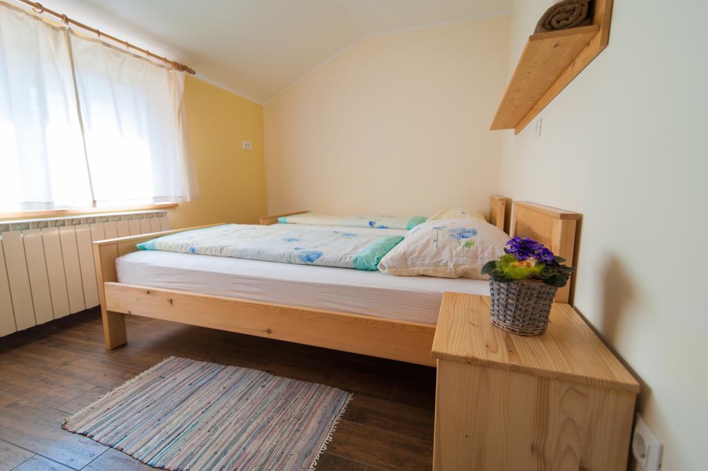 トールミン Tourist Farm Pri Kafoluヴィラ 部屋 写真