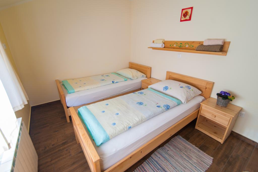 トールミン Tourist Farm Pri Kafoluヴィラ 部屋 写真